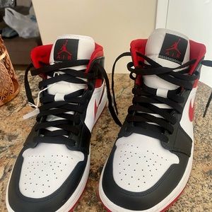 Nike Jordan 1s